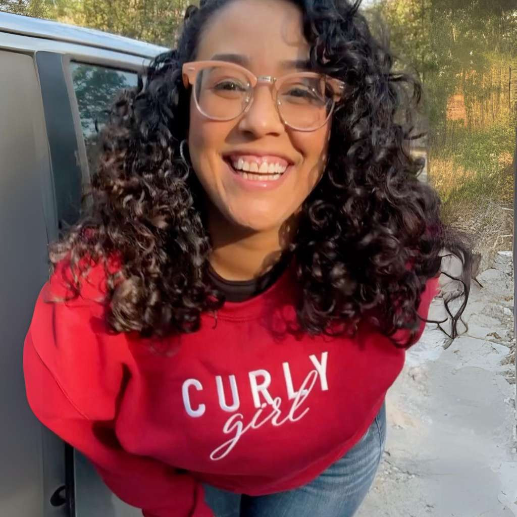 Curly Girl Sweatshirt | Cozy Sweatshirts for Curly Hair Women | DSY Lifestyle