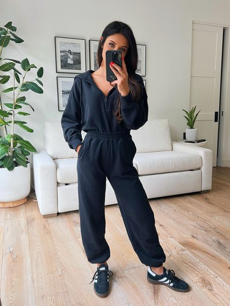 Cozy casual wearing an XS in this Abercrombie jumpsuit 

#LTKOver40 #LTKStyleTip #LTKFindsUnder100