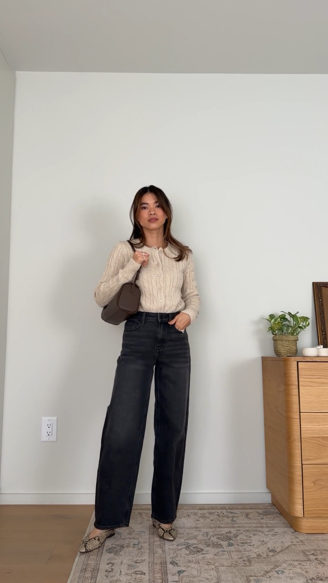 Wearing all @Quince! I love their jeans.

Sizing info:
-Quince Bella Stretch Barrel Jeans (Size 24 Regular in Black) 
-Quince 100% Organic Cotton Cable Crew Cardigan (Size XS in Speckled Beige)

petite fashion, get dressed with me, outfit inspiration, ootd, nashville outfit, Nashville influencer, petite style, vacation style, casual outfits, mom style, petite pants, fall outfits, fall outfit info, fall pants, fall outfit idea, fall top, fall sweater, fall shoes, quince, summer top, petite jeans, quince, quince jeans, quince haul, summer sweater, cream sweater, petite jeans, black jeans, black denim

#LTKootd #LTKSeasonal #LTKPetite