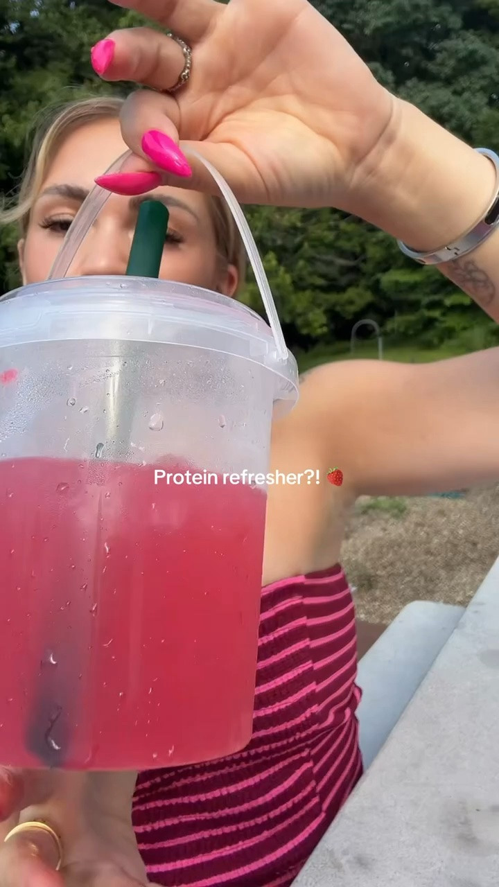 Loving an easy protein beverage! 🌸💕