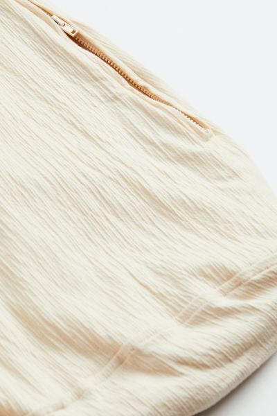 Crinkled sleep bag | H&M (UK, MY, IN, SG, PH, TW, HK)
