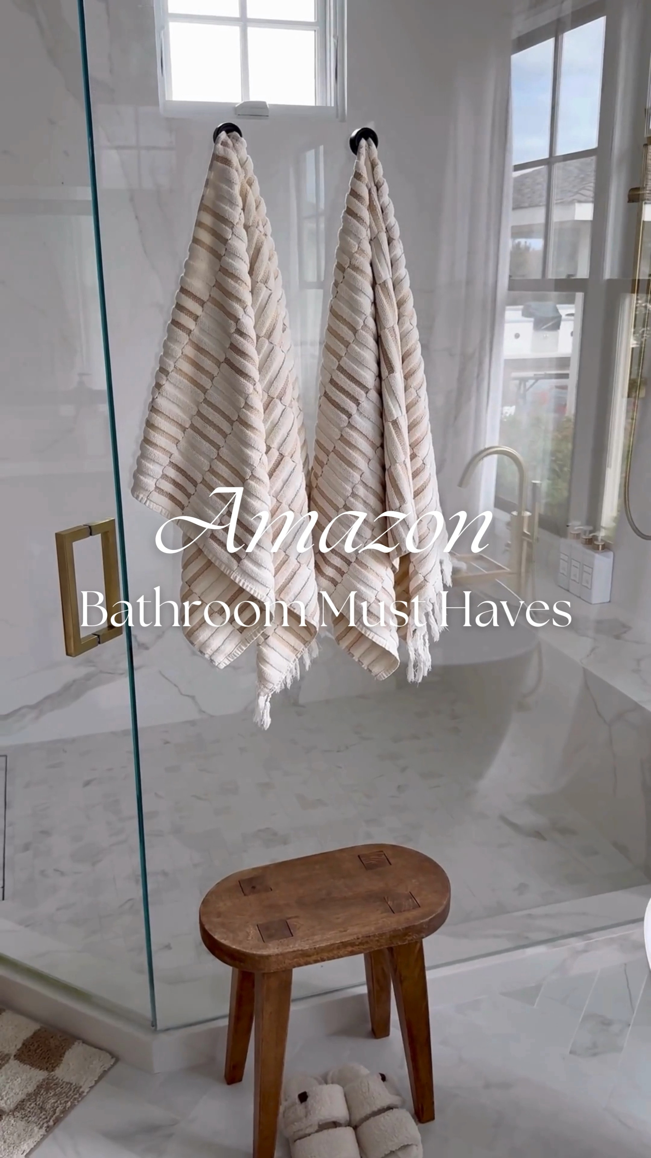 I love that feeling when my home is fully organized and restocked! These gold bathroom finds are the perfect little upgrade to change up your fall home decor 🍂

#LTKHome