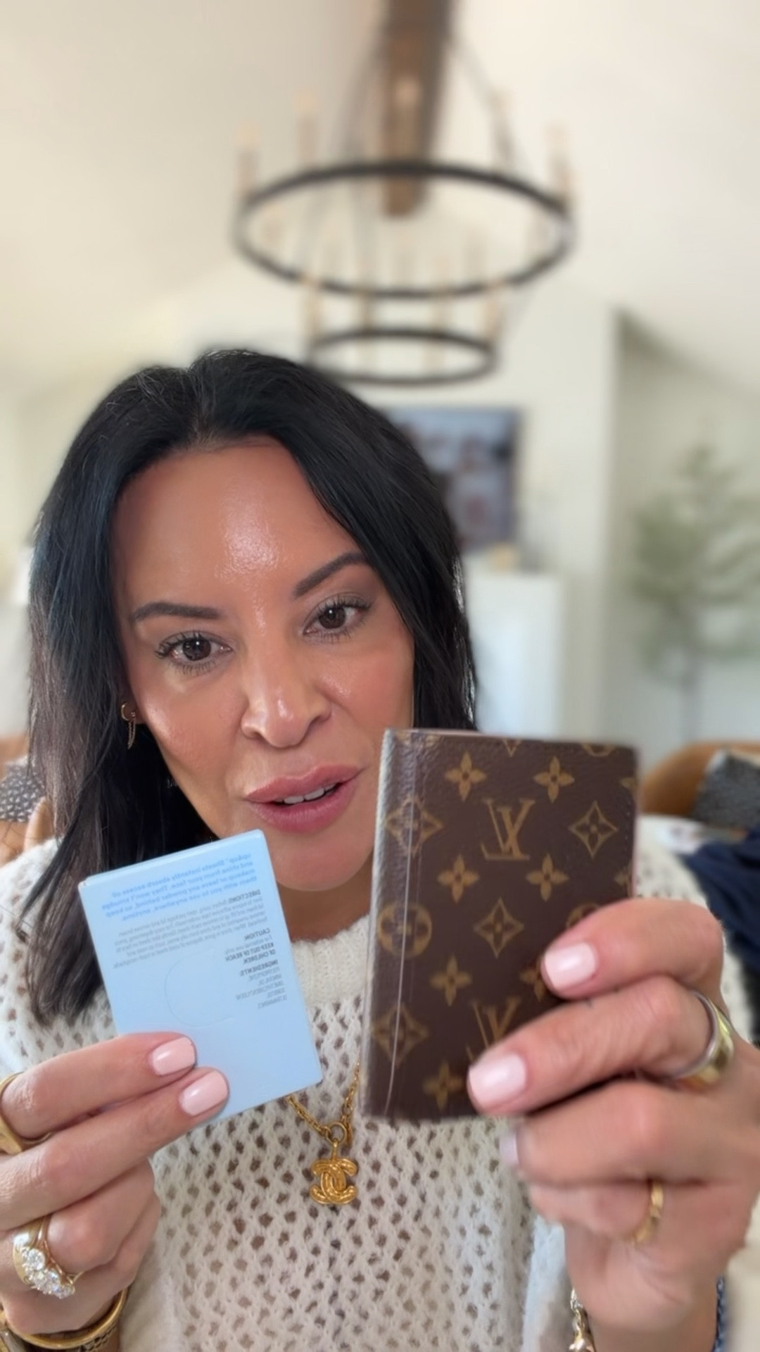 The oil blotting sheets are unscented, hypoallergenic and designed to remove excess oil and shine without smudging makeup. 

#LTKOver40 #LTKselfcare #LTKBeauty