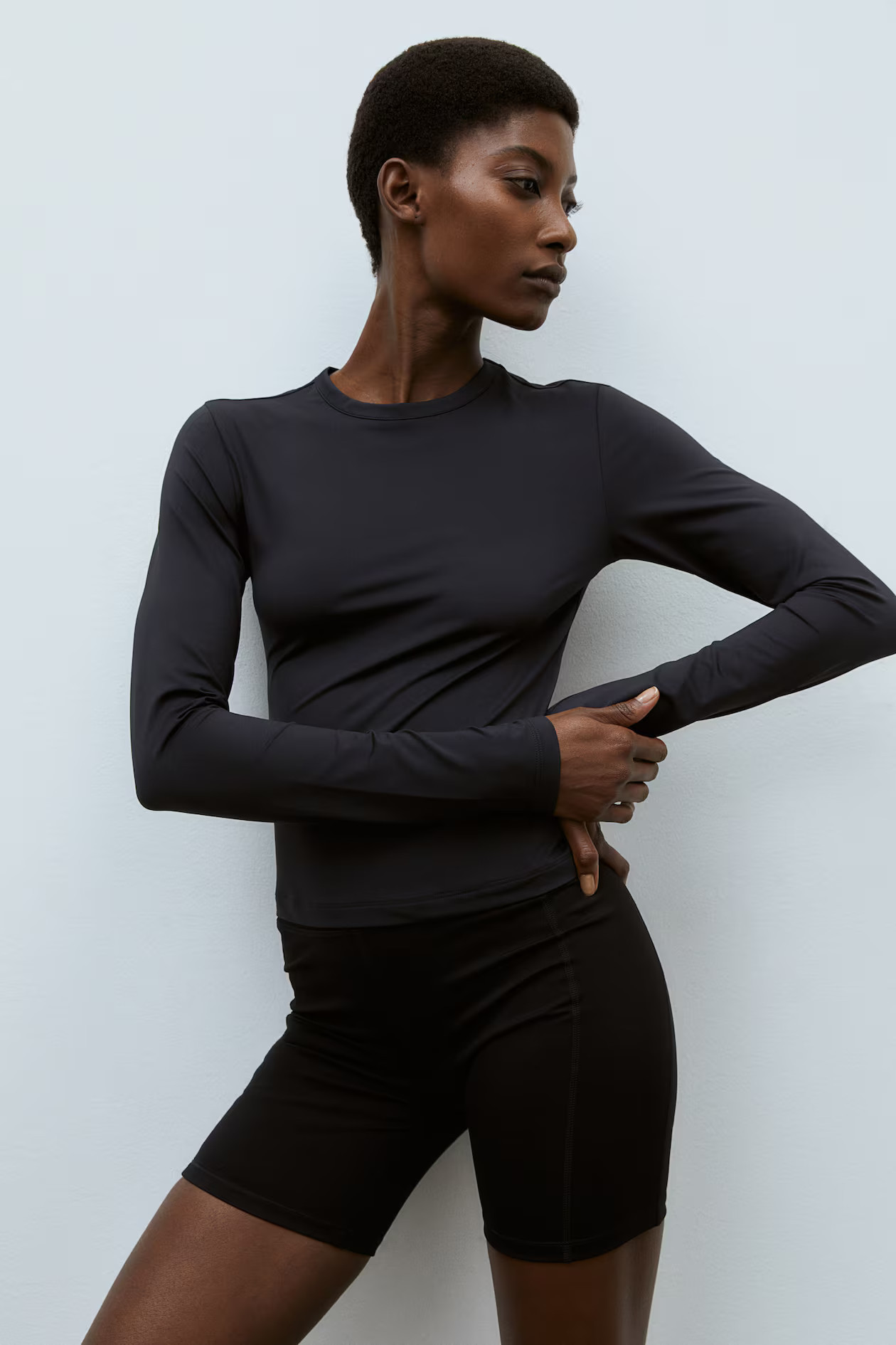 Sports top in DryMove™ | H&M (UK, MY, IN, SG, PH, TW, HK)