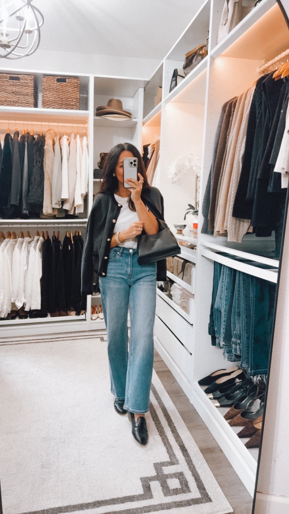 Easy causal #ootd 

#LTKFindsUnder50 #LTKFindsUnder100 #LTKootd