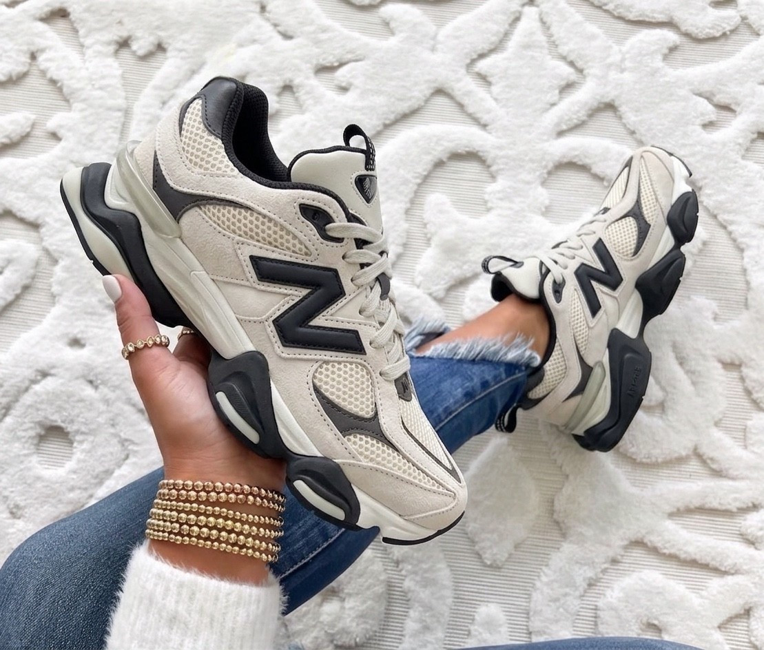 new color drop on these new balance sneakers 🤍✨ just came in and they’re even better in person! I sized down a half size for the perfect fit 👟