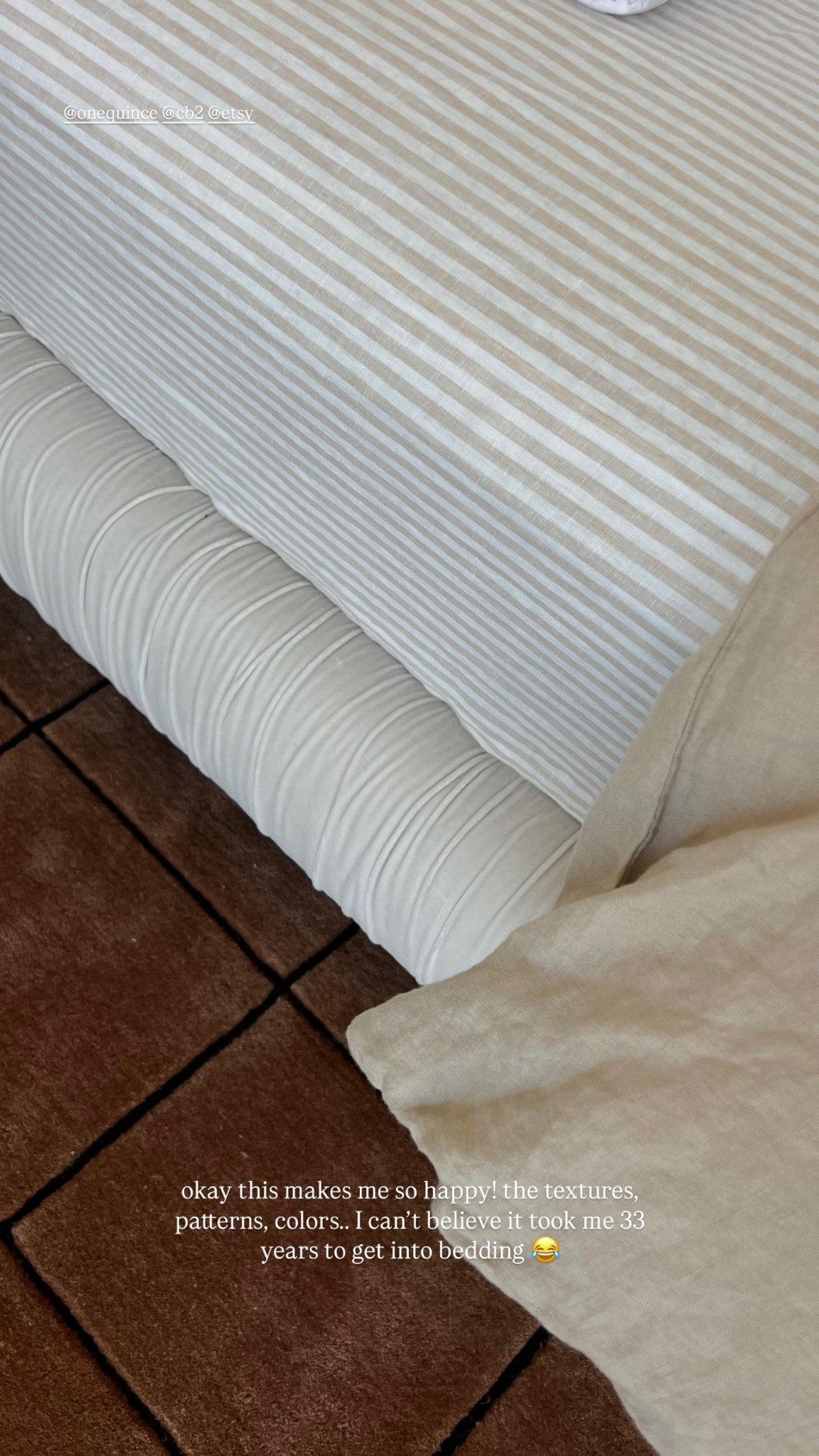 @onequince @cb2 @etsy  okay this makes me so happy! the textures, patterns, colors.. I can’t believe it took me 33 years to get into bedding 😂