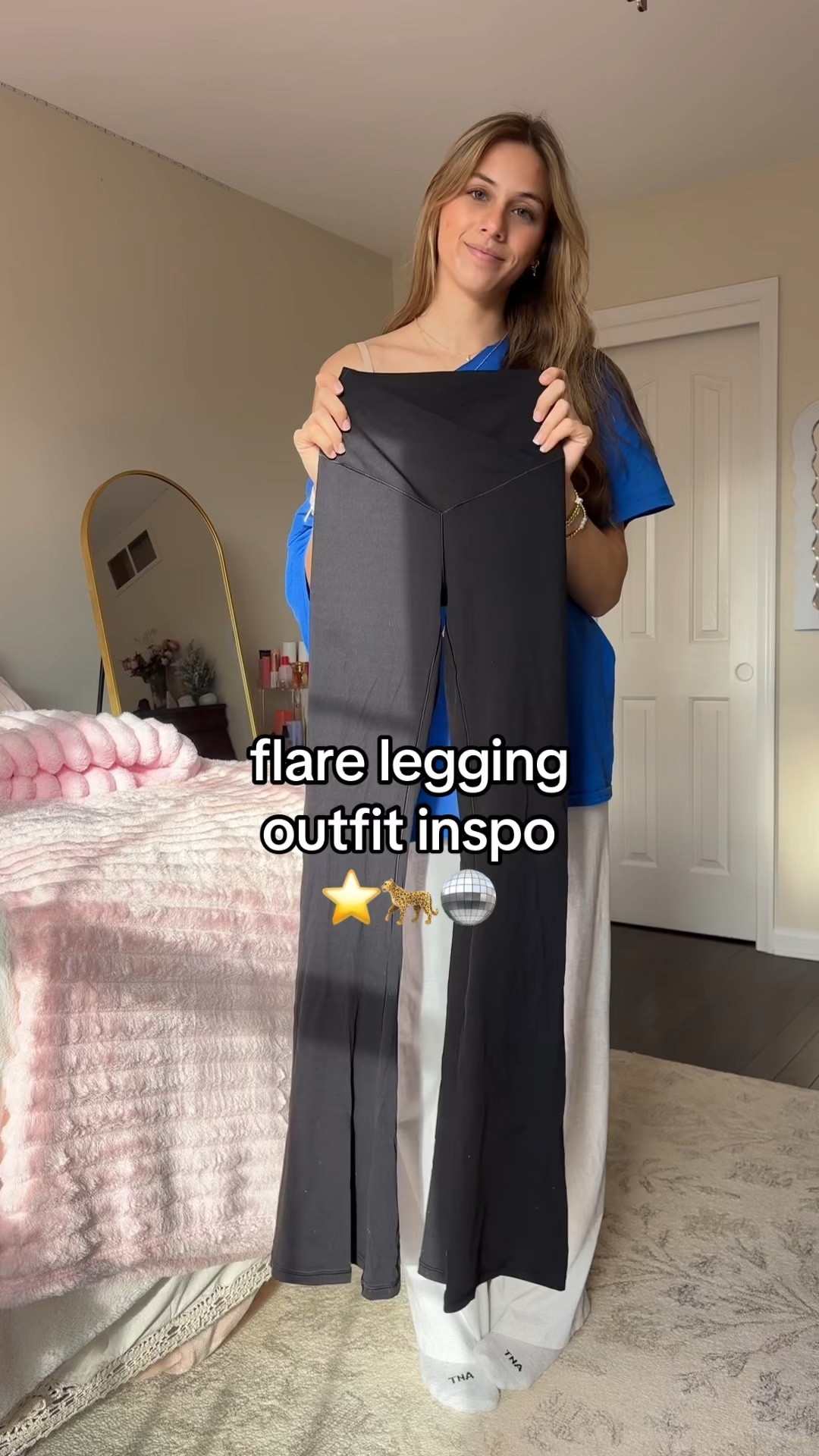 winter outfit inspo with aerie flare leggings! 



#LTKStyleTip #LTKSeasonal #LTKSaleAlert