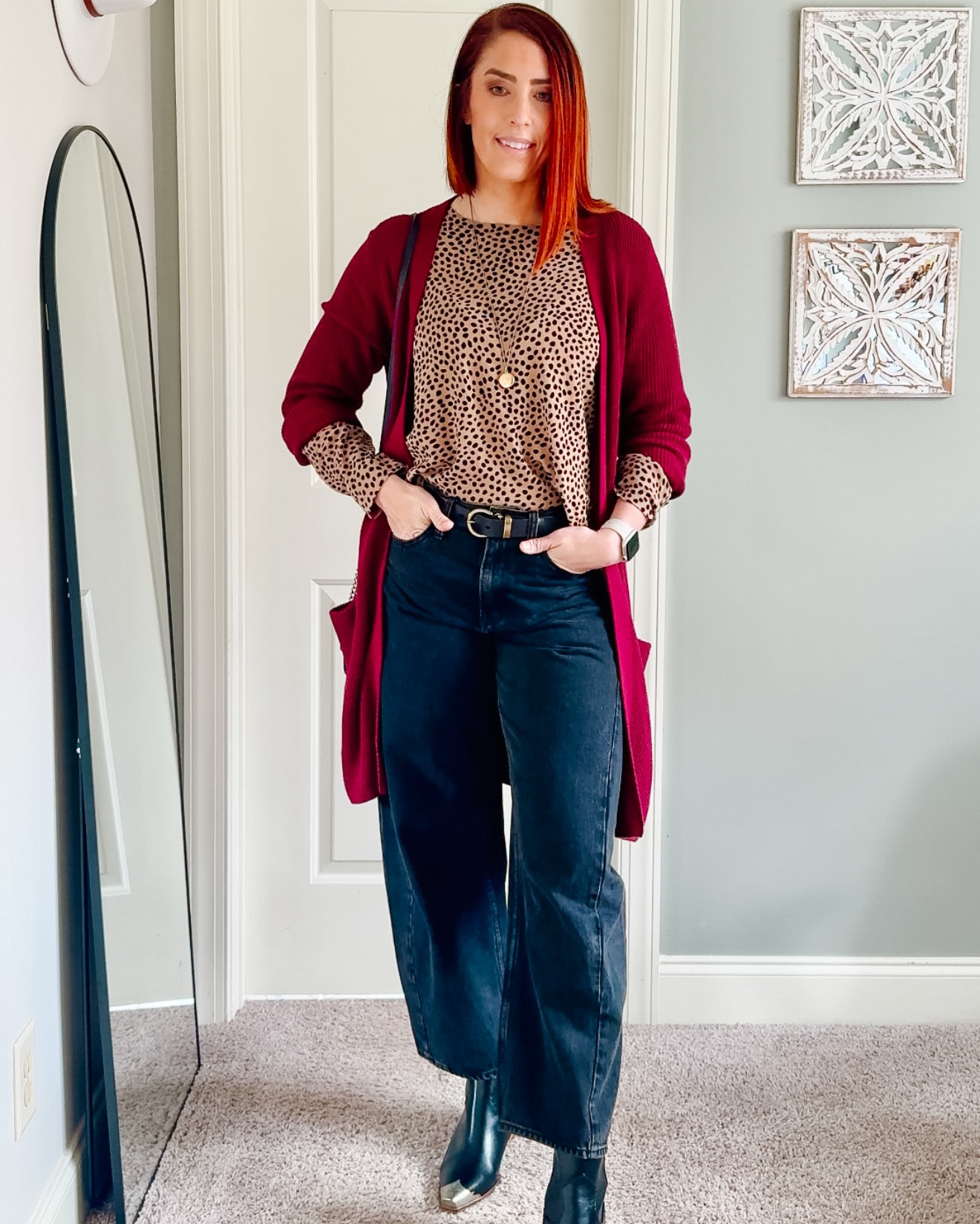 Styling my barrel jeans for winter. See how I styled both my black wash and light wash Jeans for the cooler months!

Shop Black Friday sales ⬇️

#LTKFindsUnder100 #LTKStyleTip #LTKCyberWeek
