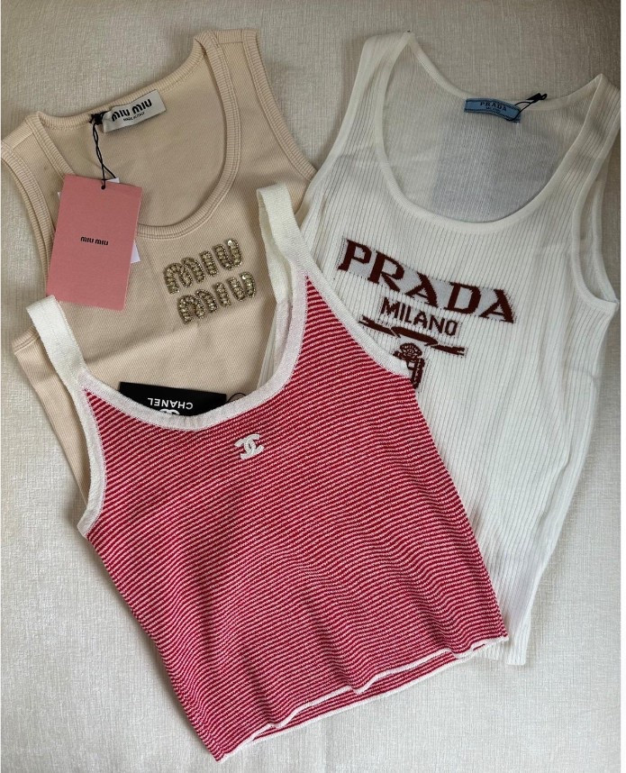 Very high-quality!!!!! get yours now

#LTKSaleAlert #LTKSeasonal #LTKFindsUnder100