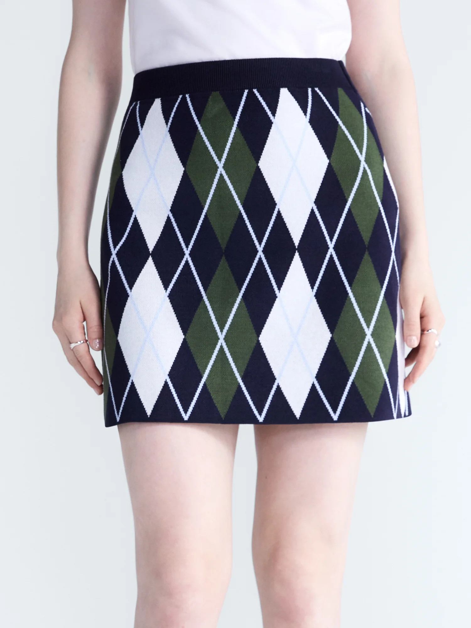 Free Assembly Women’s and Women's Plus Mini Pull On Sweater Skirt, Sizes XS-4X | Walmart (US)