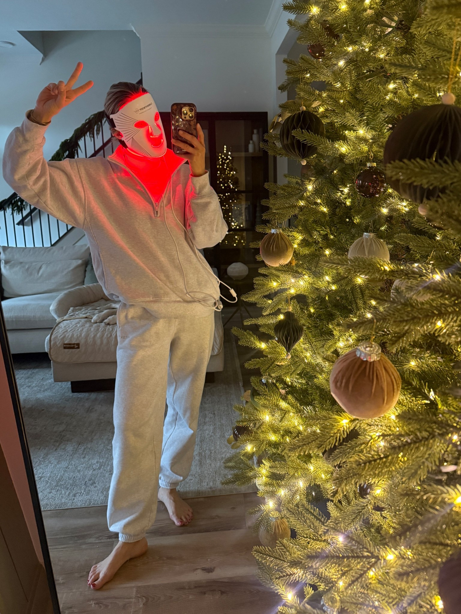 Wearing XS fleece joggers, small quarter zip sweatshirt

Mask Code: LINDSEY10

#LTKOver40 #LTKFindsUnder100 #LTKBeauty