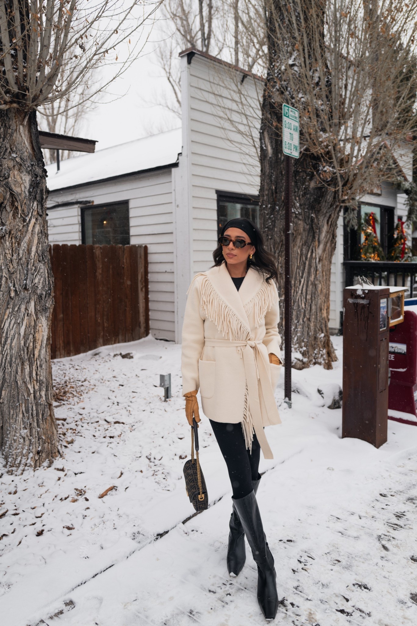 Jackson hole outfit! Wearing size small jacket (exact is OOS but I’ve linked similars) 

Winter outfit 
Winter fashion
Winter style
Après ski outfit 
Mountain town outfit 

#LTKSeasonal
