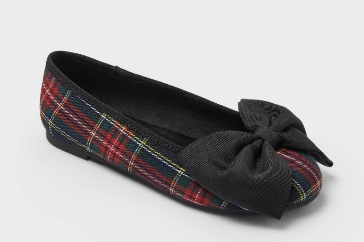 Girls - the perfect shoe for Christmas, add a velvet dress and the look is complete! Plus, there is a matching toddler girl size. 


@Target #girl #girlsshoes #christmas #under20 #girlholidayoutfit 
#LTKSeasonal #LTKKids