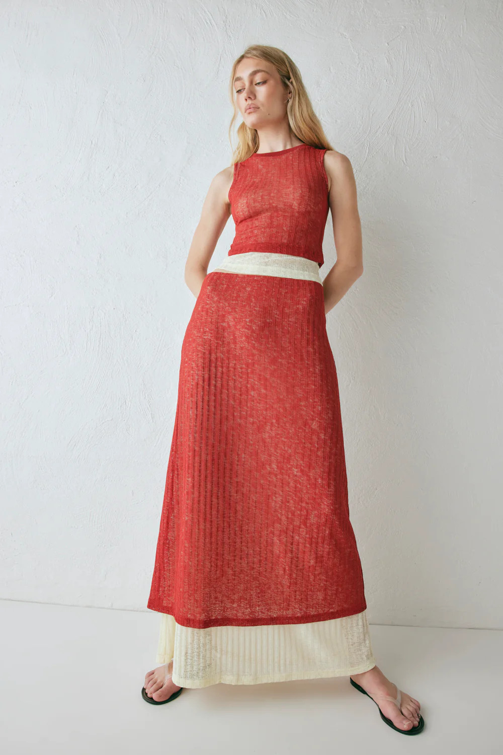 Jil Maxi Skirt Burnt Red | VRG Grl