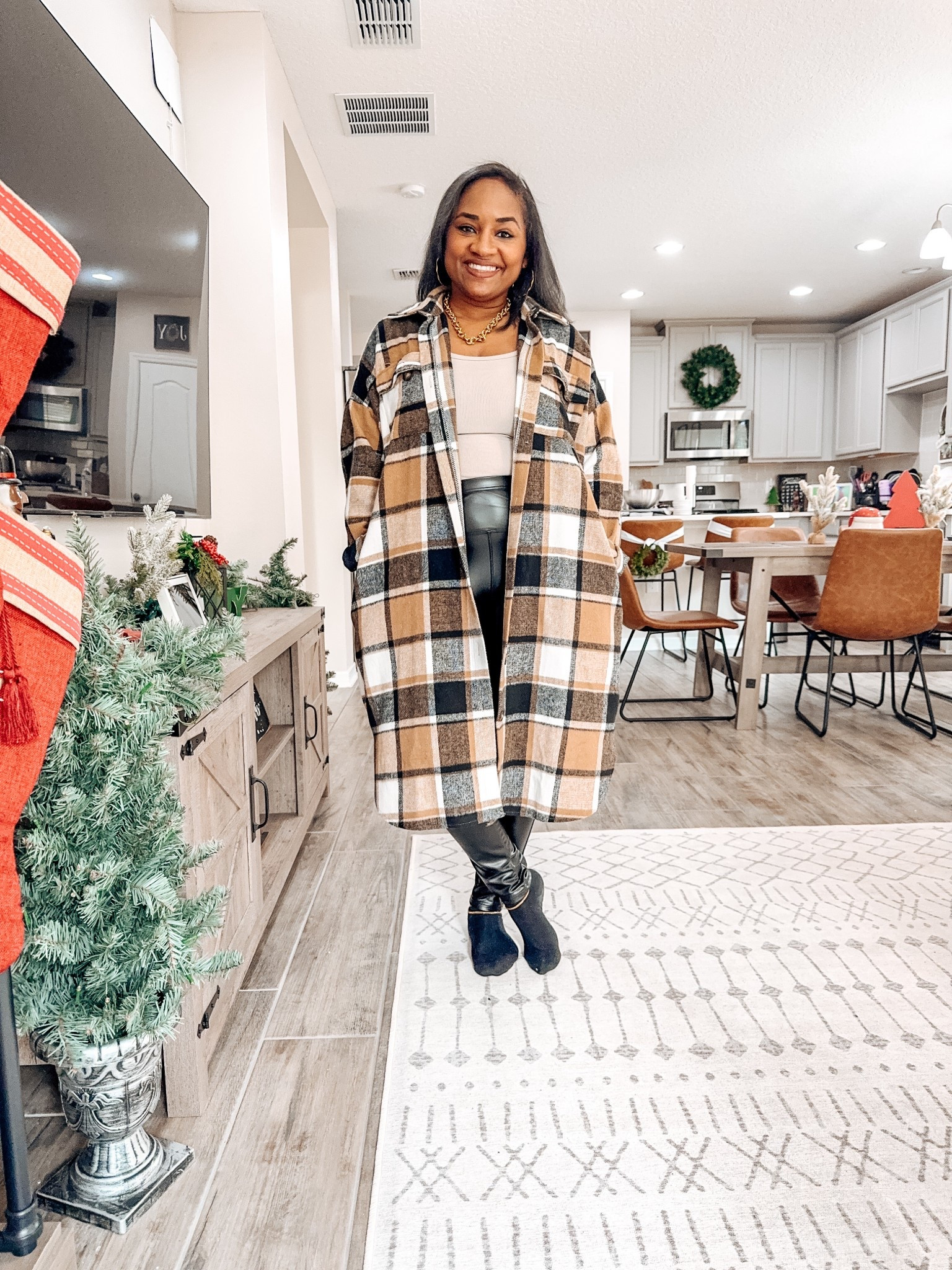 Leaning into the year with a little more ease and a lot more intention. 

No rushing. No pressure. Just moving forward in a way that feels good.

Calm. Cozy. Confident. 🤎

Shacket | coat| leggings | faux leather leggings | flannel | plaid 

#LTKSeasonal #LTKmomlife #LTKootd