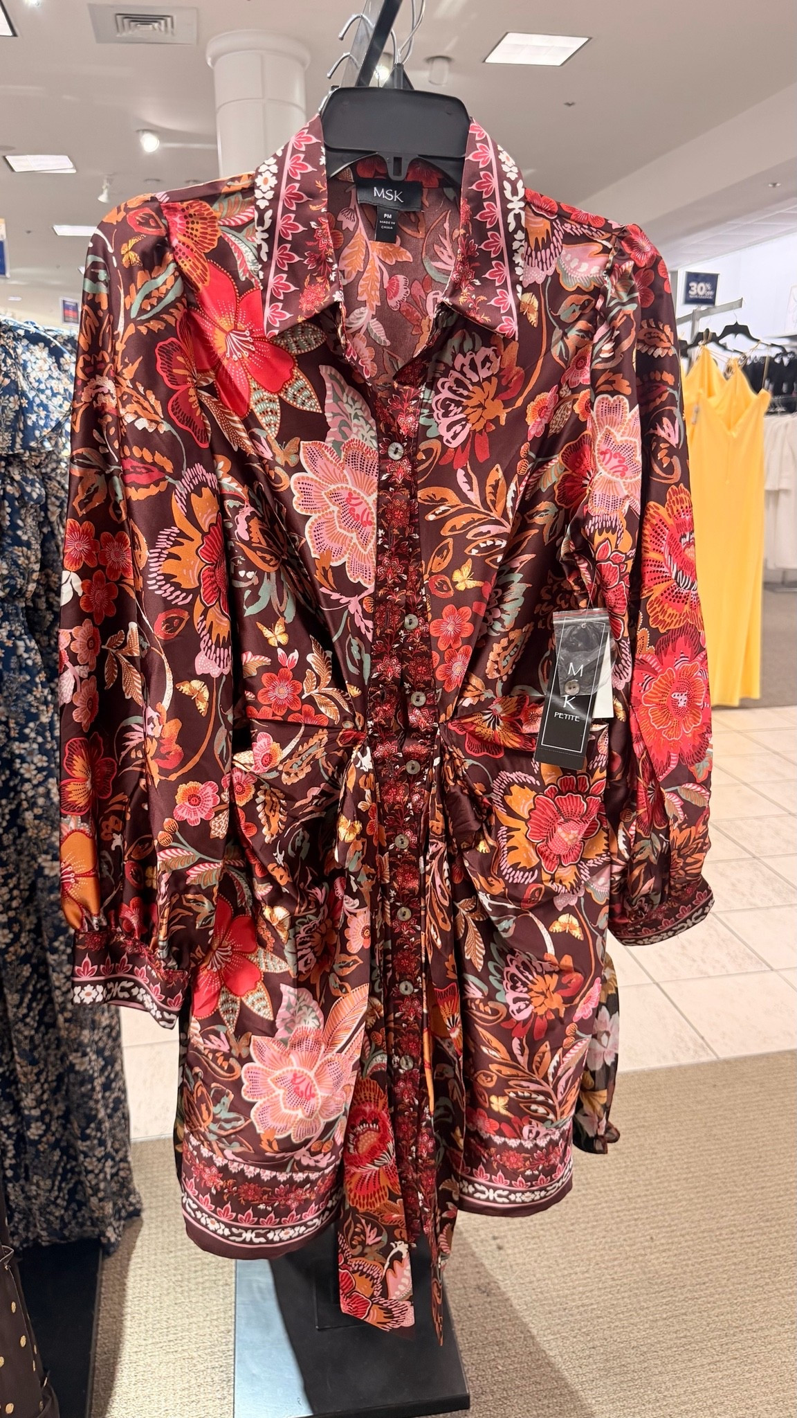 Love these gorgeous fall colors in this dress from Belk!!