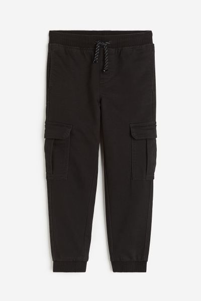 Slim fit cargo trousers - Black - Kids | H&M GB | H&M (UK, MY, IN, SG, PH, TW, HK)