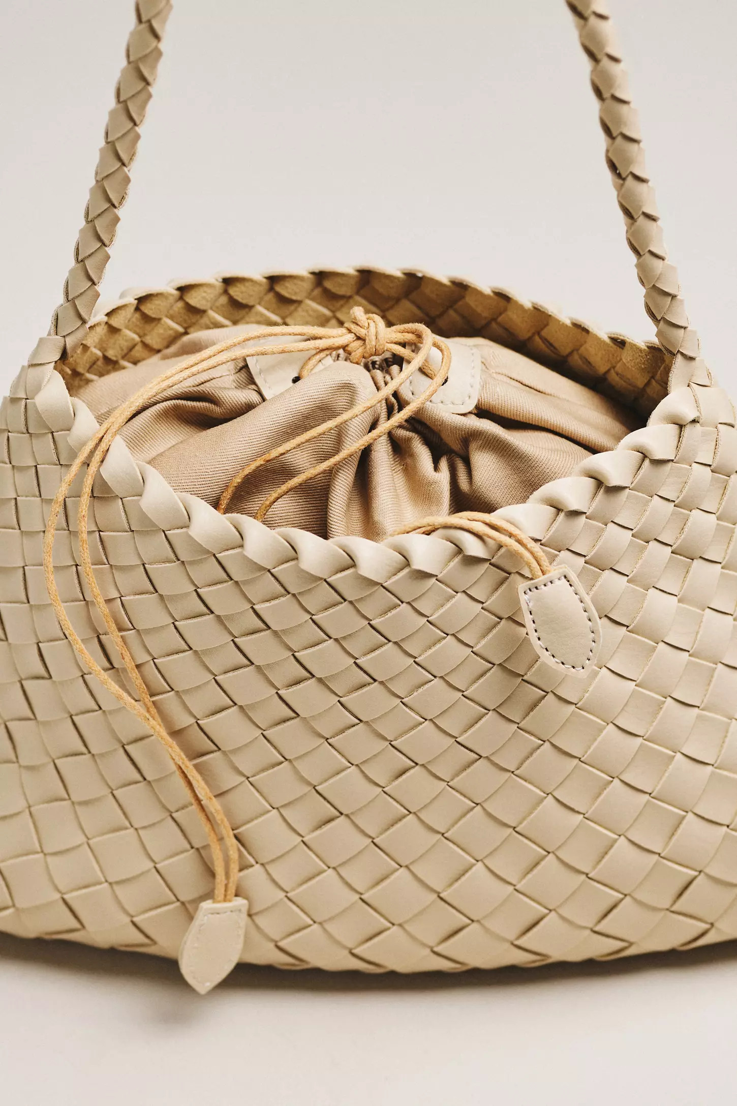 Calla Woven Shoulder Bag | Anthropologie (UK)