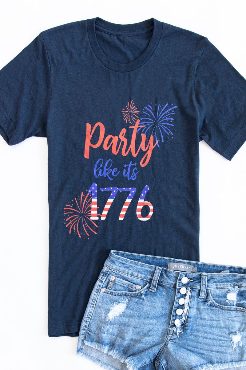 Party Like It's 1776 Script Graphic Tee | The Pink Lily Boutique