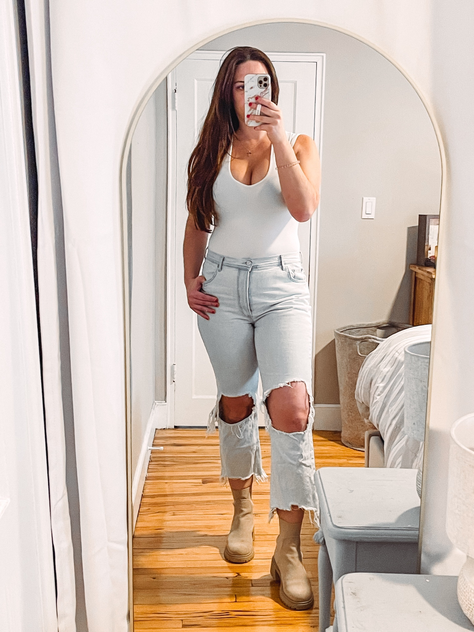 The most form flattering bodysuits from Amazon. Under $25, great skims dupe. Comes in so many colors 

#LTKstyletip #LTKfindsunder50 #LTKshoecrush