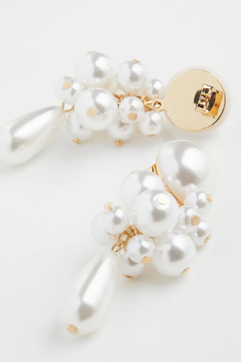 Beaded earrings | H&M (UK, MY, IN, SG, PH, TW, HK)