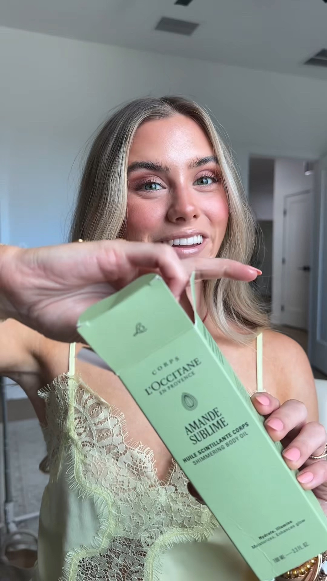 The shimmering body oil of my dreams 🤤it softens and shimmers the skin at the same time with a soft almond scent. @loccitane outdid it with this one. this lightweight body oil absorbs quickly leaving a subtle veil of golden shimmer without leaving a greasy finish. And did y’all catch the updated packaging!!

#loccitanepartner #shimmeringbodyoil #bodyoil #bodyshimmer #bodyglow

#LTKselfcare #LTKBeauty #LTKgrwm