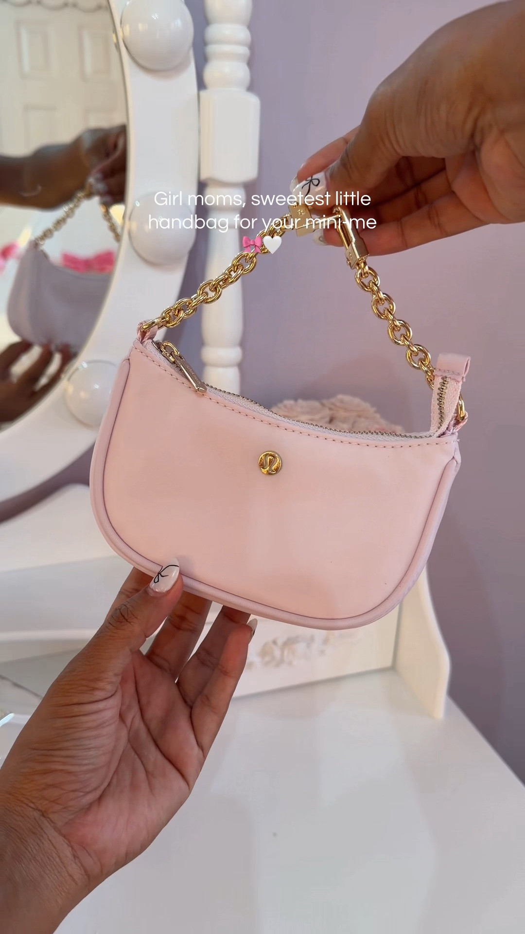 Tiny pink purse perfect for toddlers