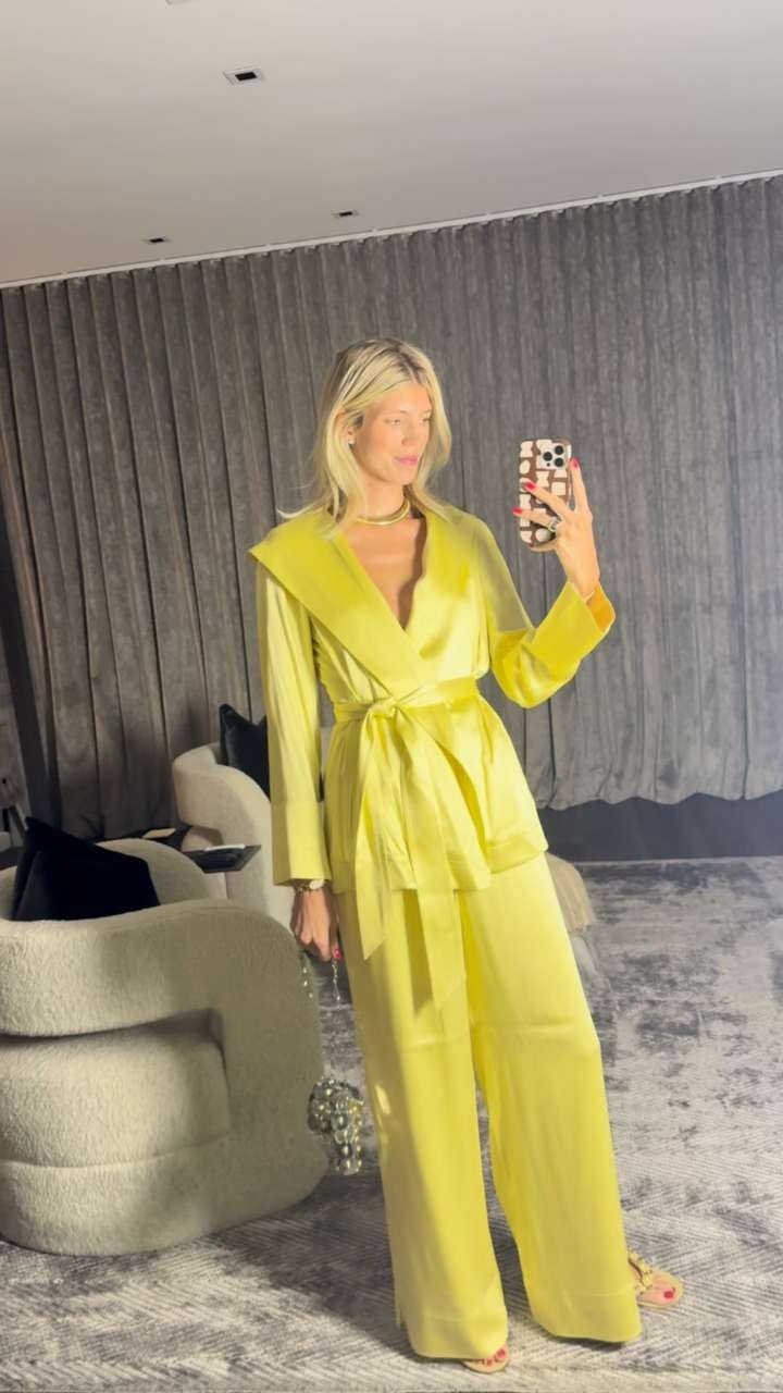 Outfit of the night ✨ This Alexis set is almost sold out so I have linked similar too! 

 #LTKStyleTip #LTKItBag