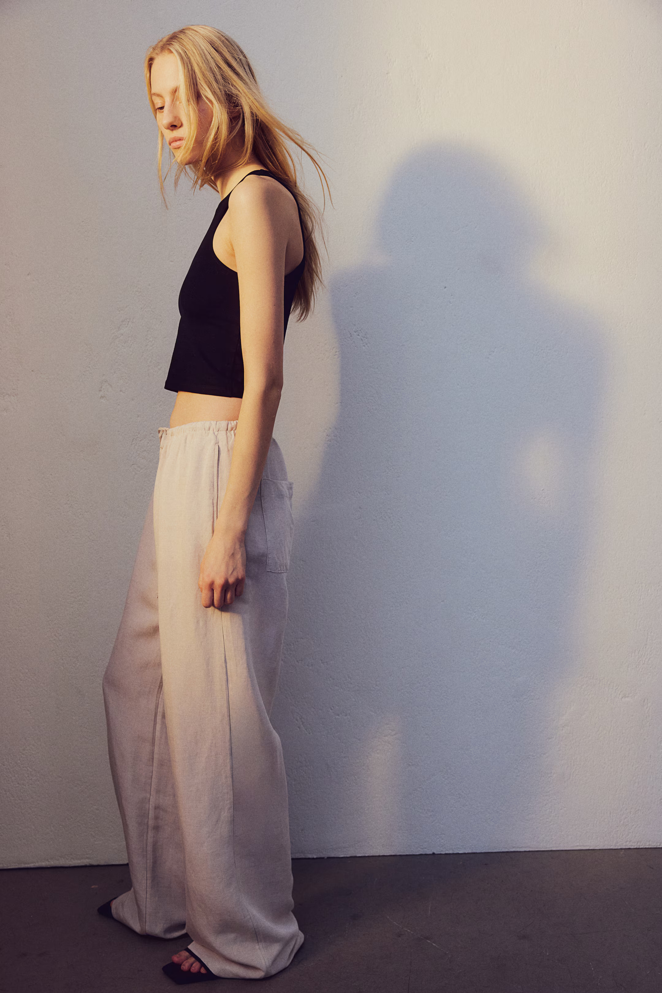 Linen-blend trousers | H&M (UK, MY, IN, SG, PH, TW, HK)