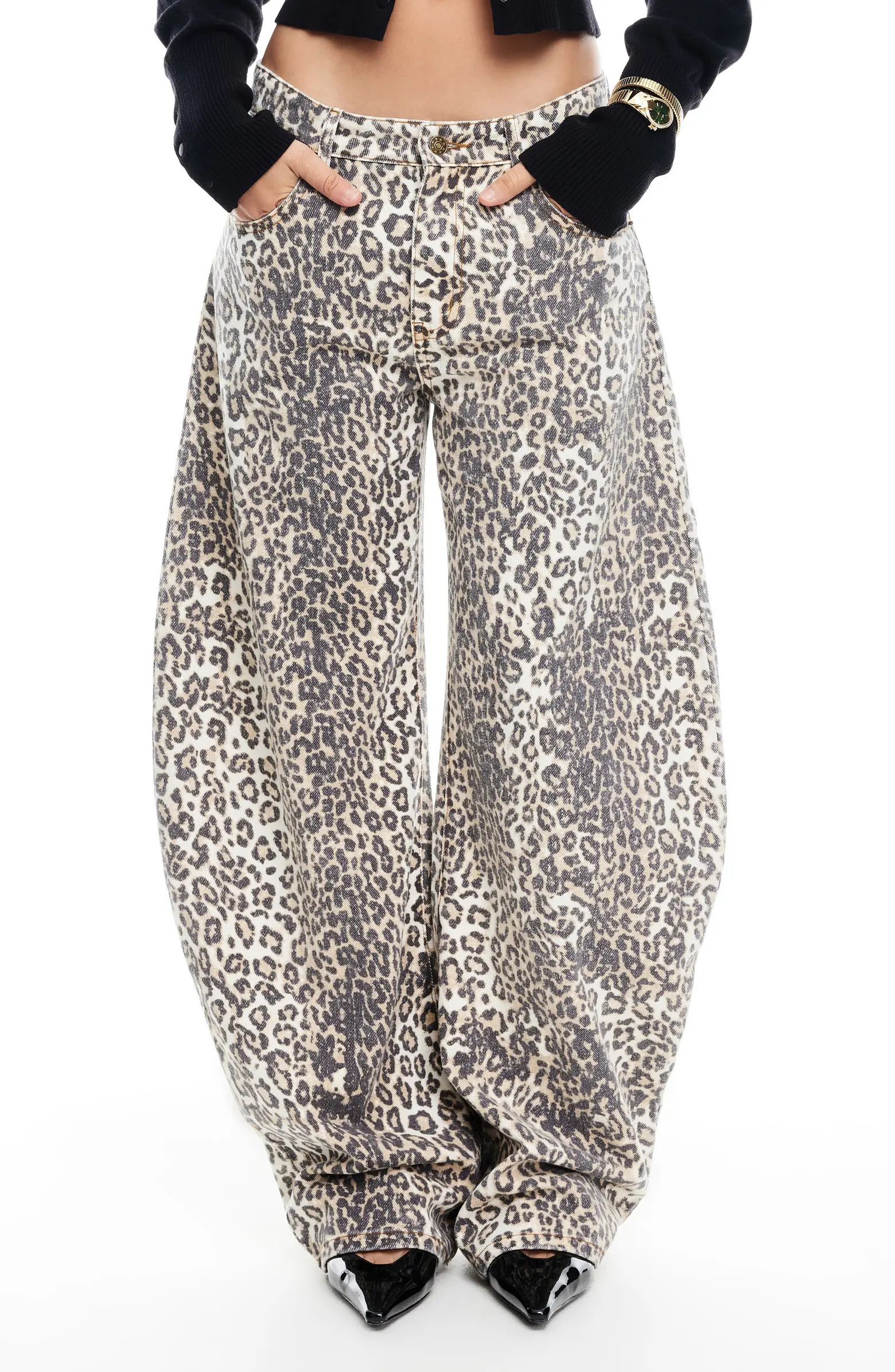 Horseshoe Print Barrel Leg Jeans | Nordstrom