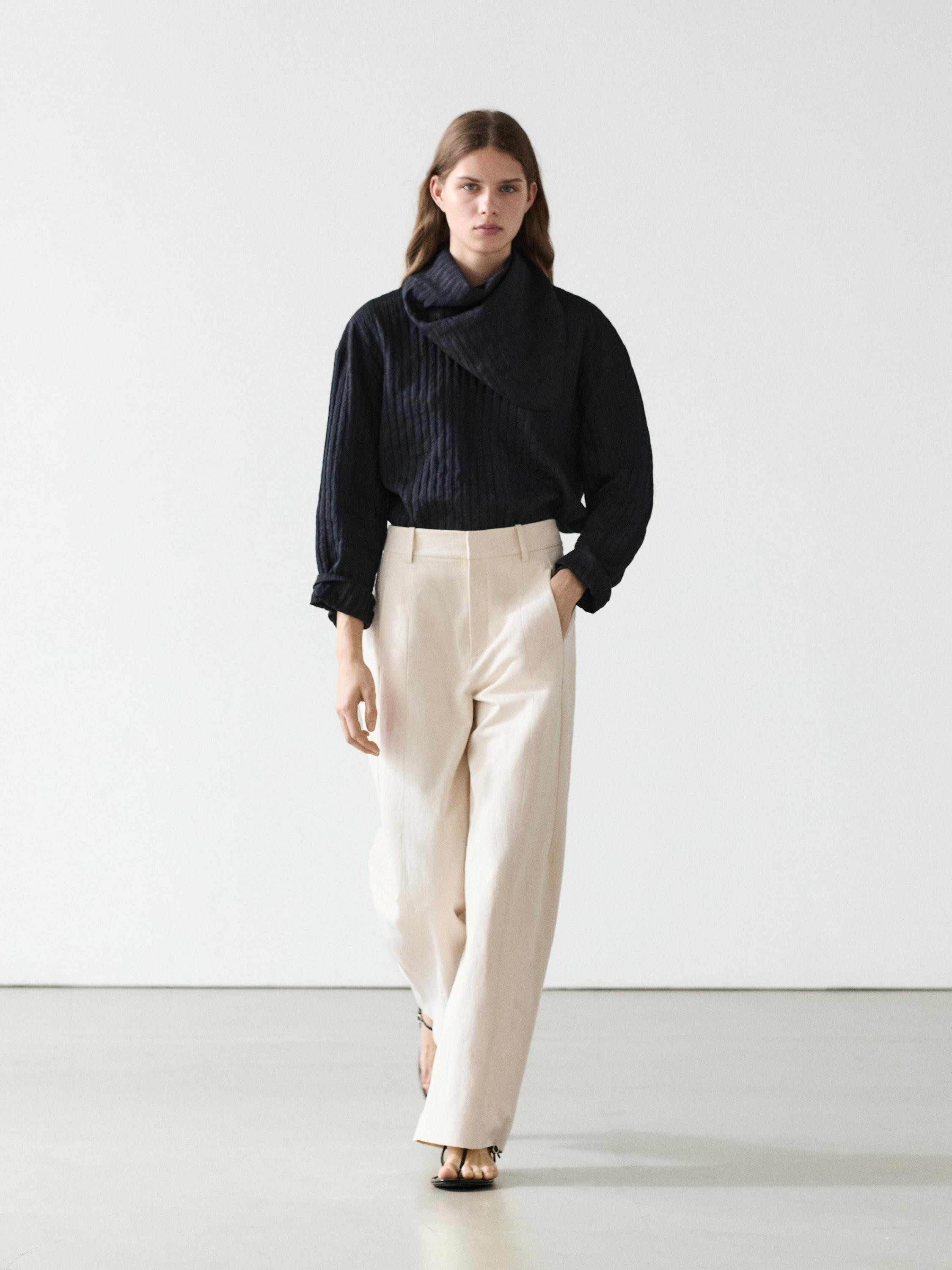 Linen and cotton barrel fit trousers | Massimo Dutti UK