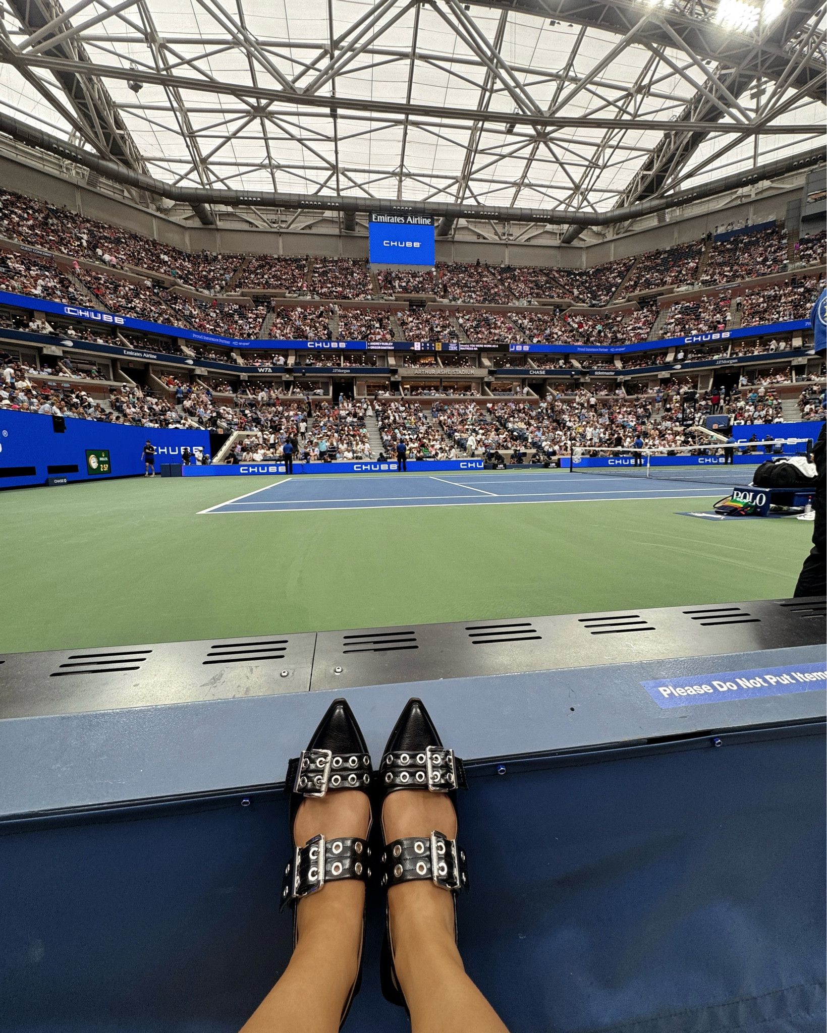 New fall fave shoes 🖤✨

#LTKSeasonal #LTKFallSale #LTKShoeCrush