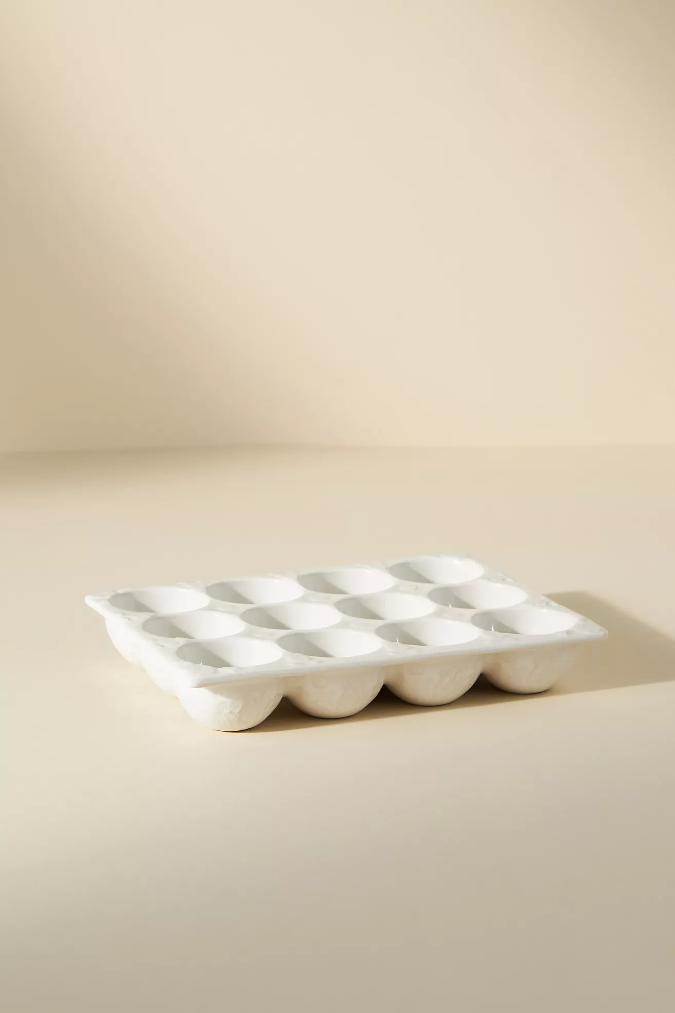 Thyra Floral Glazed Ceramic Egg Crate | Anthropologie (UK)