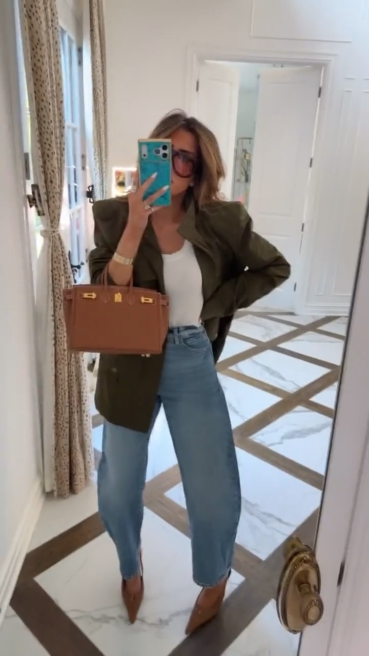 Fall Zara outfit!! This jacket though!! SO cute and I love the big shoulder pads! Wearing an XS jacket, small tank,  and US 2 in jeans! 

Zara fashion, Zara finds, Fall outfits women, Autumn outfits, Casual fall outfits, Fall jackets, Business casual workwear, Teacher outfits, Gemme Beauty, Emily Gemma

#LTKdayinmylife #LTKgrwm #LTKSeasonal