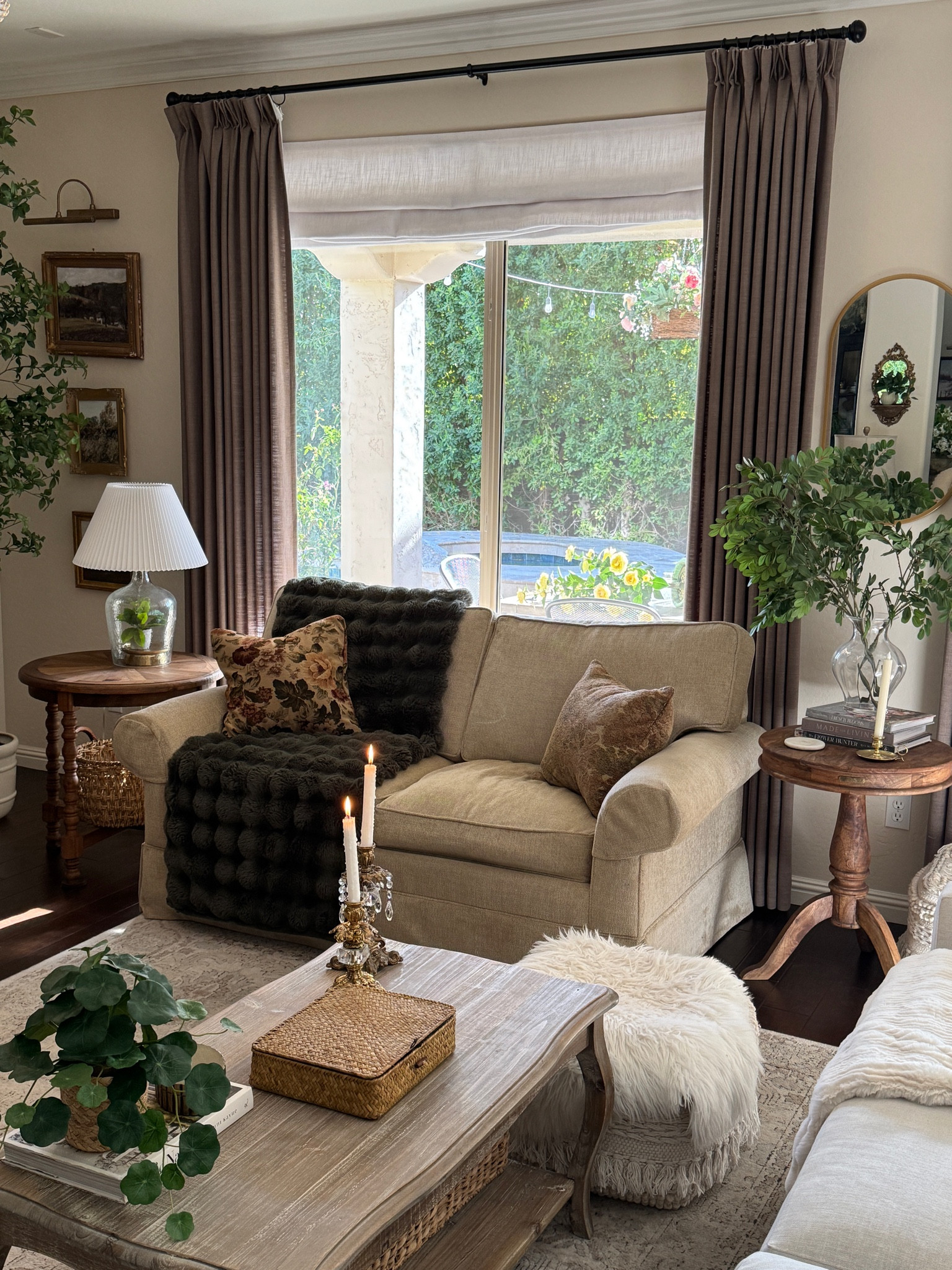 Two Pages Curtains & Roman Shades 

Liz Linen Pinch Pleat in Oak Dim Gray
Liz Linen Roman Shades in Beige White
Discount code: JOYFUL 

Custom curtains, custom Roman shades, living room decor 

#LTKHome