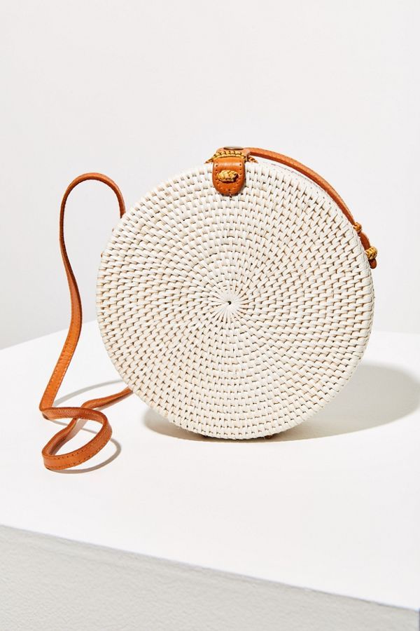 Structured Circle Straw Crossbody Bag | Urban Outfitters (US and RoW)