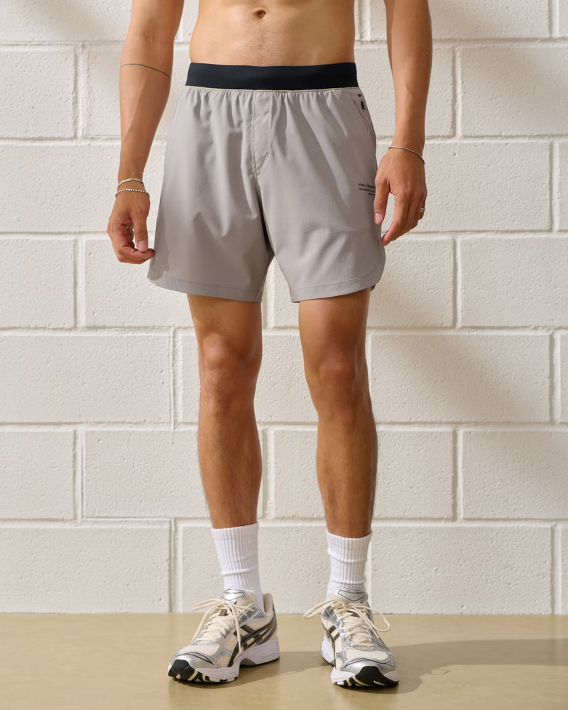 YPB motionTEK Lifting Short | Abercrombie & Fitch (US)
