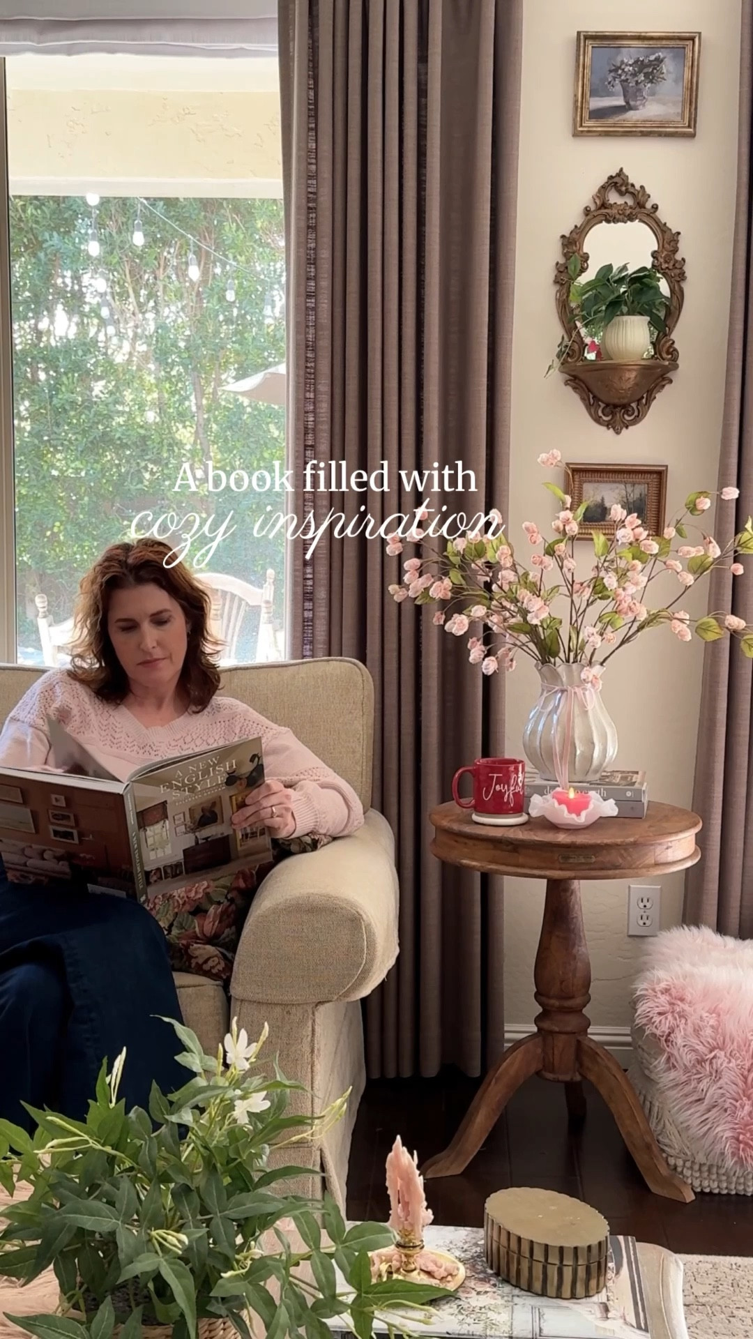 A New English Style by Salvesen Graham is a gorgeous coffee table book filled with so much English interior design charm. Perfect for the person who loves coffee table books about interior design, or a great gift idea for any interior design aficionado.

Modern cottage, English cottage design, design coffee table book, interior design, 

#LTKHome