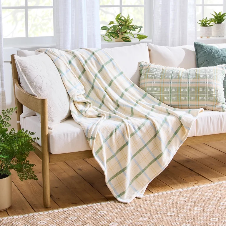 Better Homes & Gardens Woven Chenille Plaid Throw Blanket, Vanilla Dream ,50x72 Inches | Walmart (US)