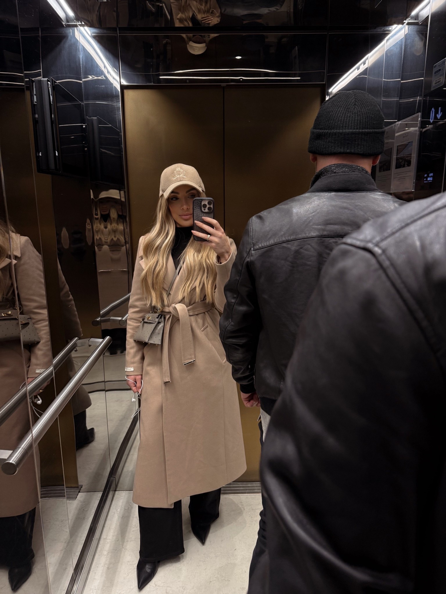 Fit check in Milan 

#LTKTravel #LTKootd #LTKSeasonal