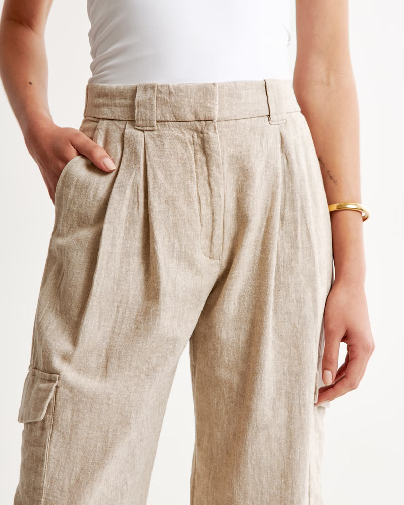 Linen-Blend Tailored Ultra Wide-Leg Cargo Pant | Abercrombie & Fitch (US)