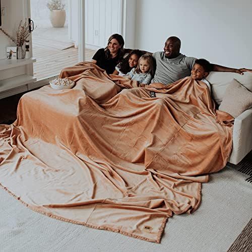 Amazon.com: Big Blanket Co Original Stretch Camel | 120” x 120” (10' x 10') Extra Large Throw... | Amazon (US)