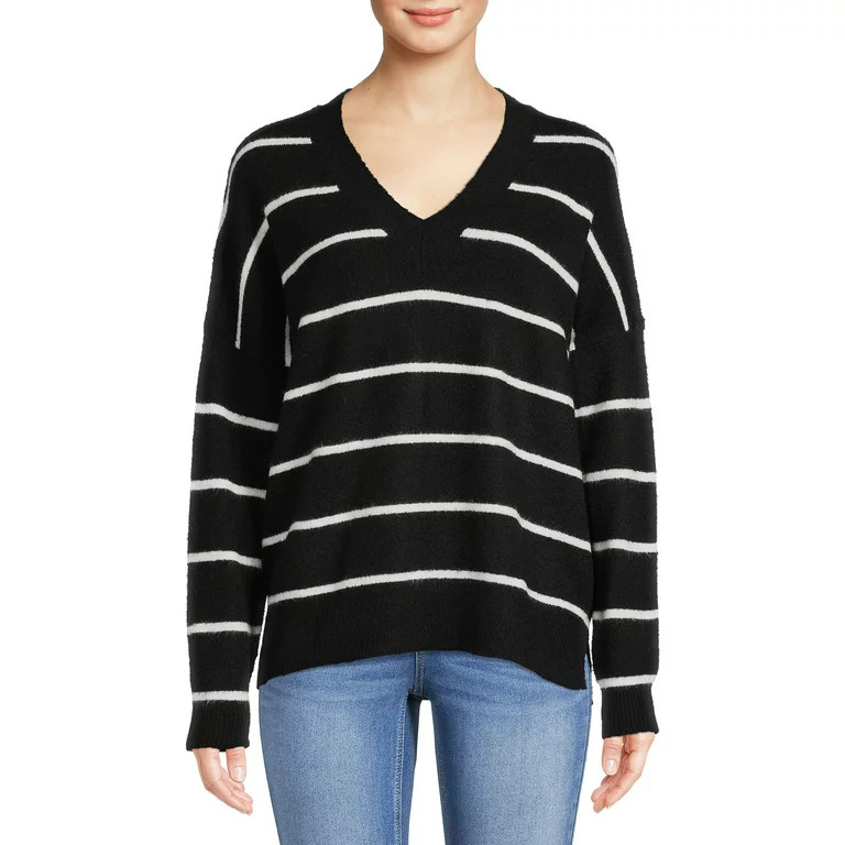 Dreamers by Debut Women’s Oversized V-Neck Sweater with Long Sleeves, Midweight, Sizes XS-XL | Walmart (US)