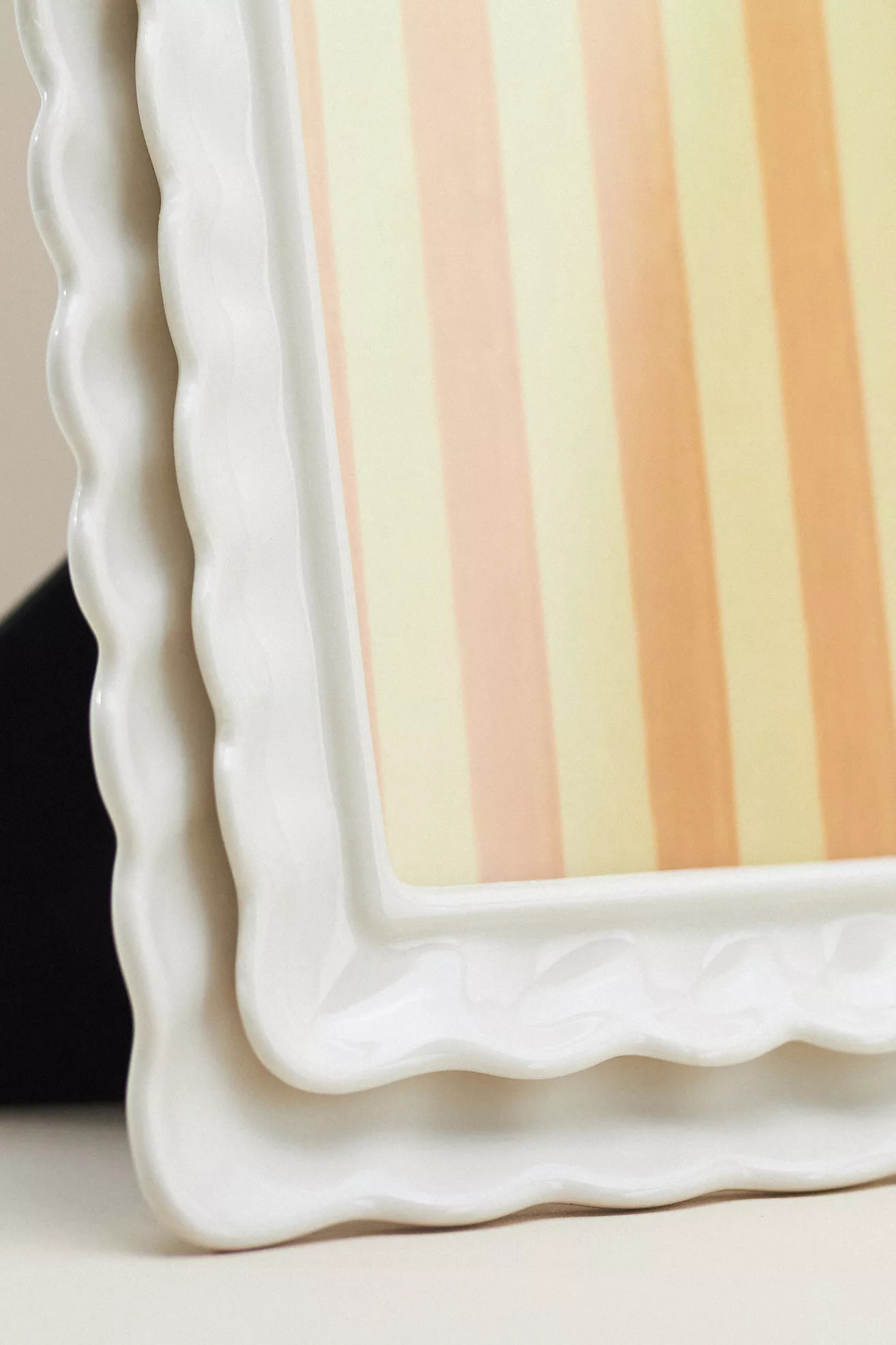 Maeve Scalloped Stoneware Picture Frame | Anthropologie (US)