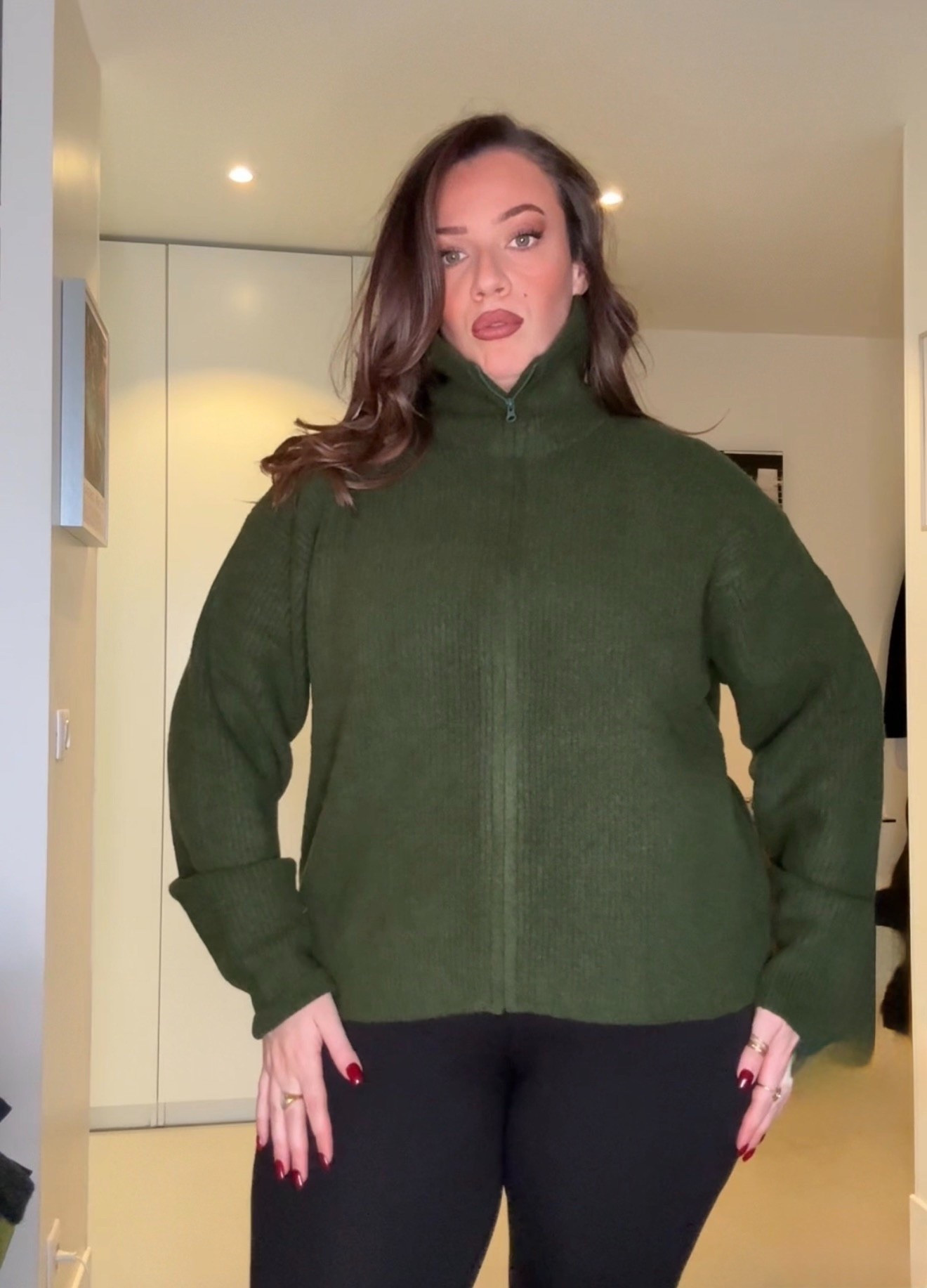 Je porte le gilet en 2XL il me va large 🥰 (je fais du 46/48)

#LTKmidsize #LTKplussize #LTKcurves