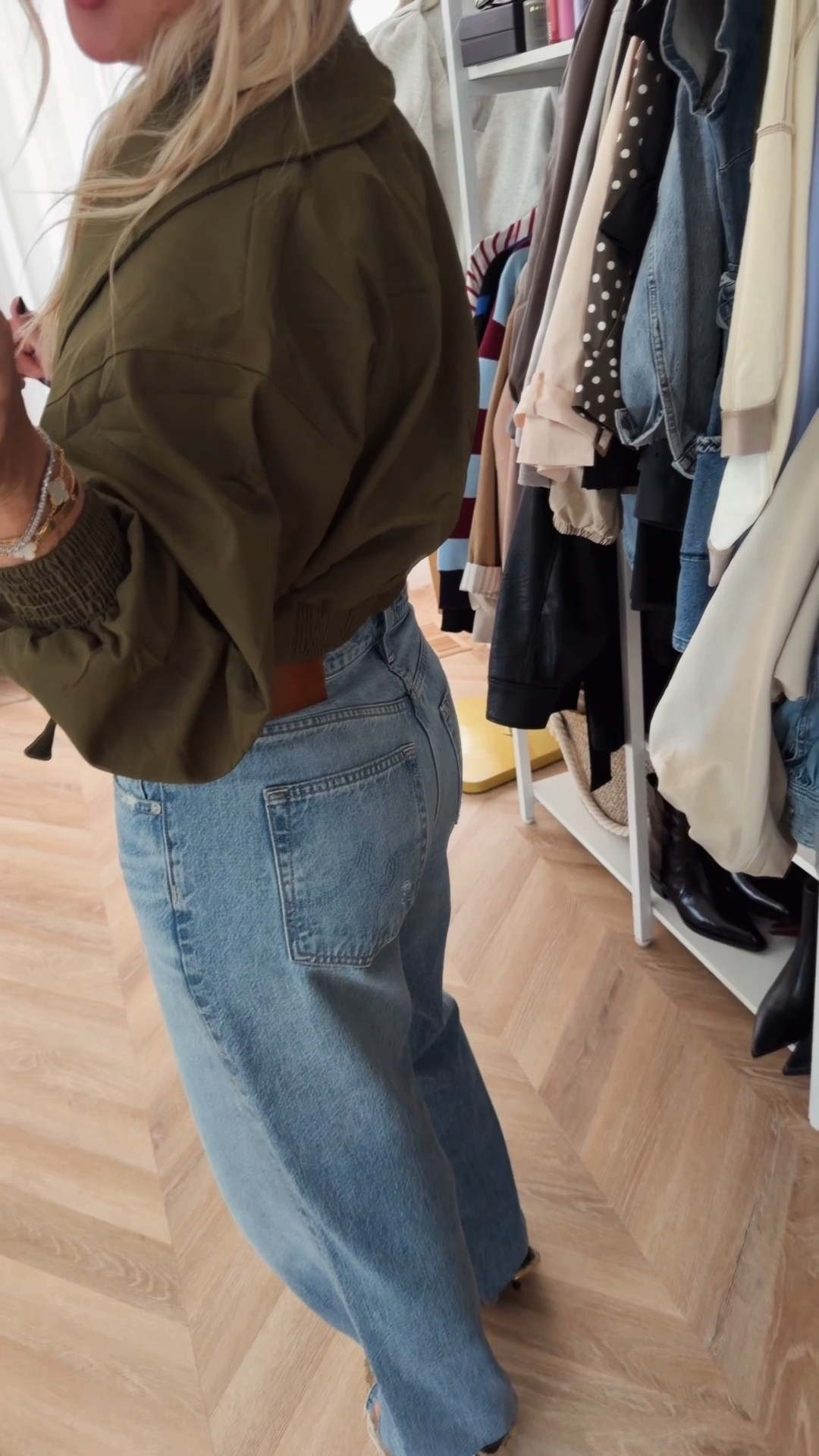 Such an Amazon WIN! This jacket/top is giving revolve! Lovely on! Ordered more colors!🍂🤎

#LTKootd #LTKgrwm #LTKWorkwear