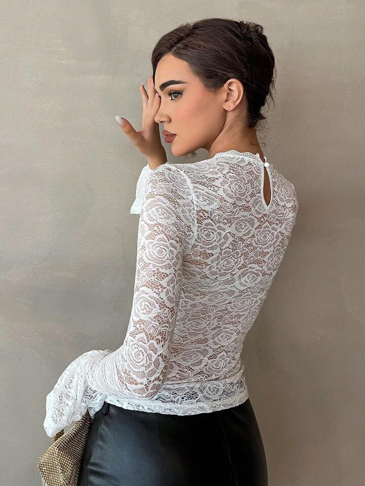 SHEIN Privé Flare Sleeve Ruched Front Lace Top5.00(2) | SHEIN