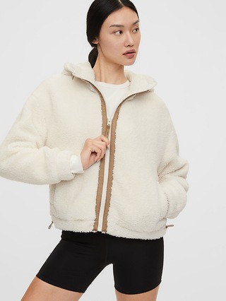 GapFit Sherpa Jacket | Gap (US)