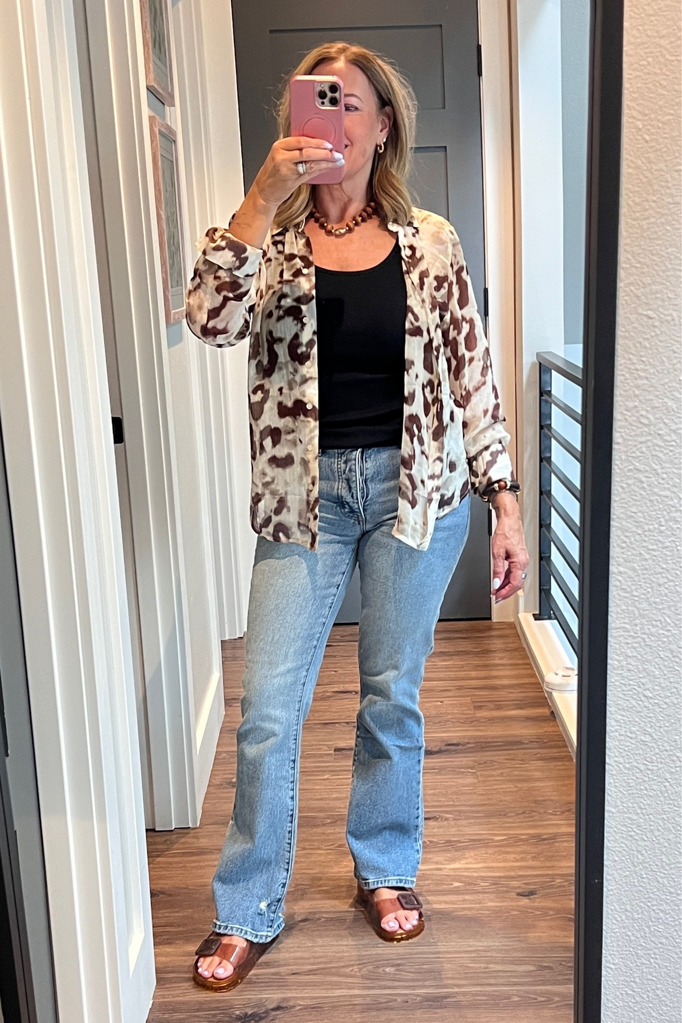 OOTD
Spring outfit
Running errands
Jeans are not linkable, but will link similar ￼

#LTKdayinmylife #LTKOver40 #LTKWorkwear
